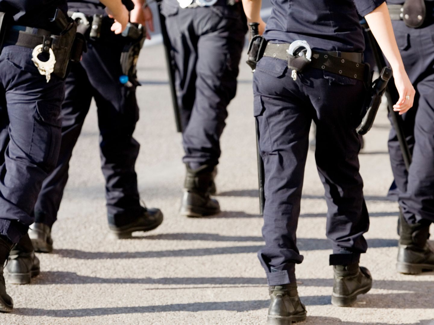 Die Polizei konnte drei Tatverdächtige festnehmen. Die Polizei konnte drei Tatverdächtige festnehmen.