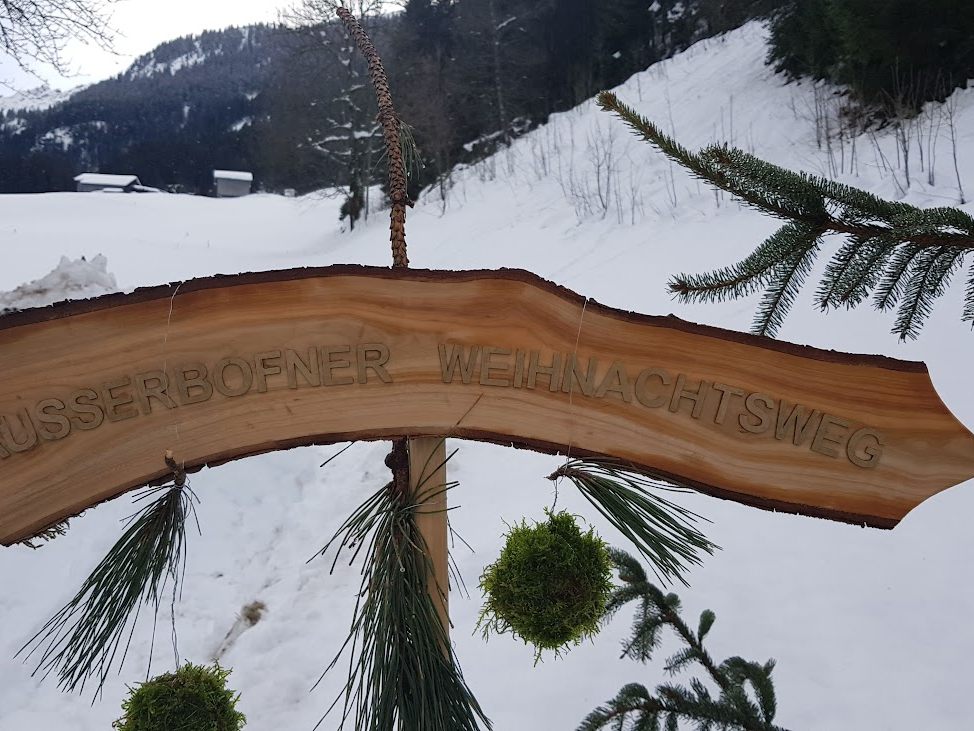 AUSSER BOFNER WEIHNACHTSWEG