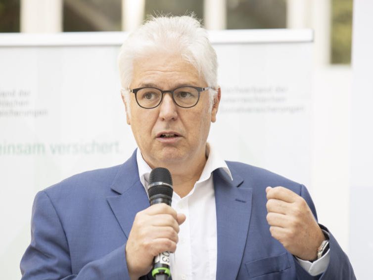 "Das kann ein Todesurteil sein": Andreas Huss, ÖGK-Obmann, kritisiert das geplante Bewertungsboard für teuere Medikamente.