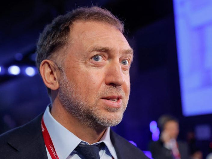 Der Oligarch Oleg Deripaska will seine Strabag-Anteile an eine russische AG verkaufen. Der Oligarch Oleg Deripaska will seine Strabag-Anteile an eine russische AG verkaufen.