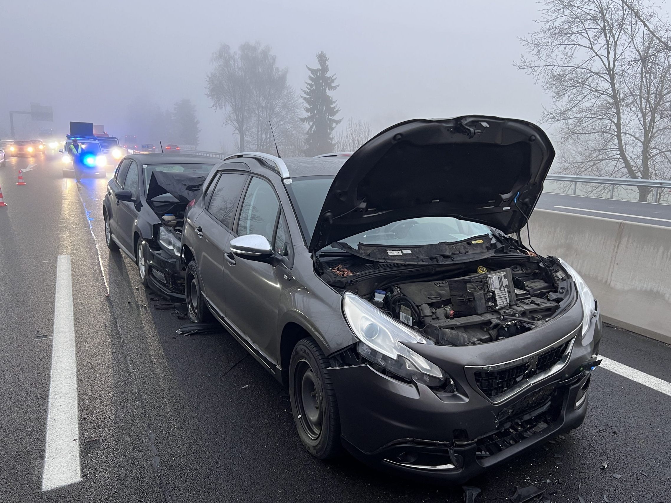 Stau nach Unfall auf der A14 bei Dornbirn-West. Stau nach Unfall auf der A14 bei Dornbirn-West.