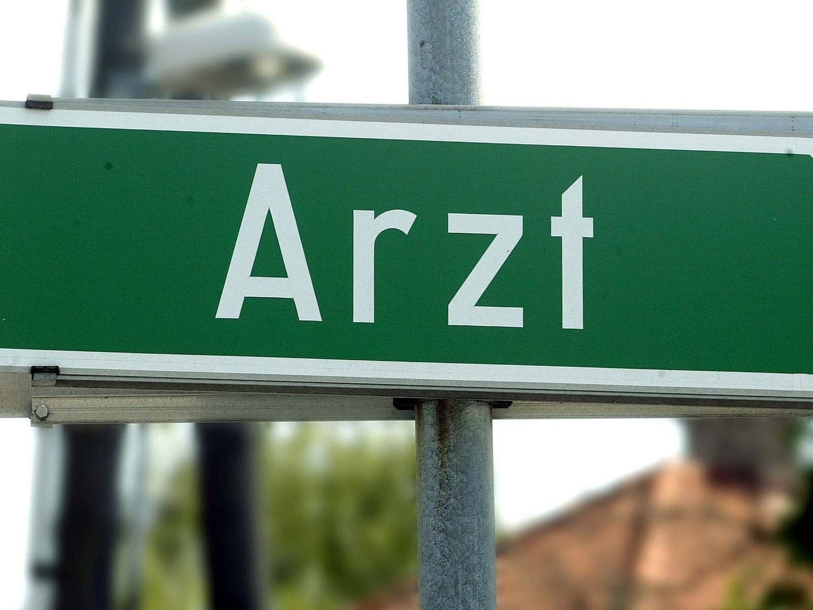 Mehr Männer sollten zur Dickdarmkrebs-Früherkennung gehen.