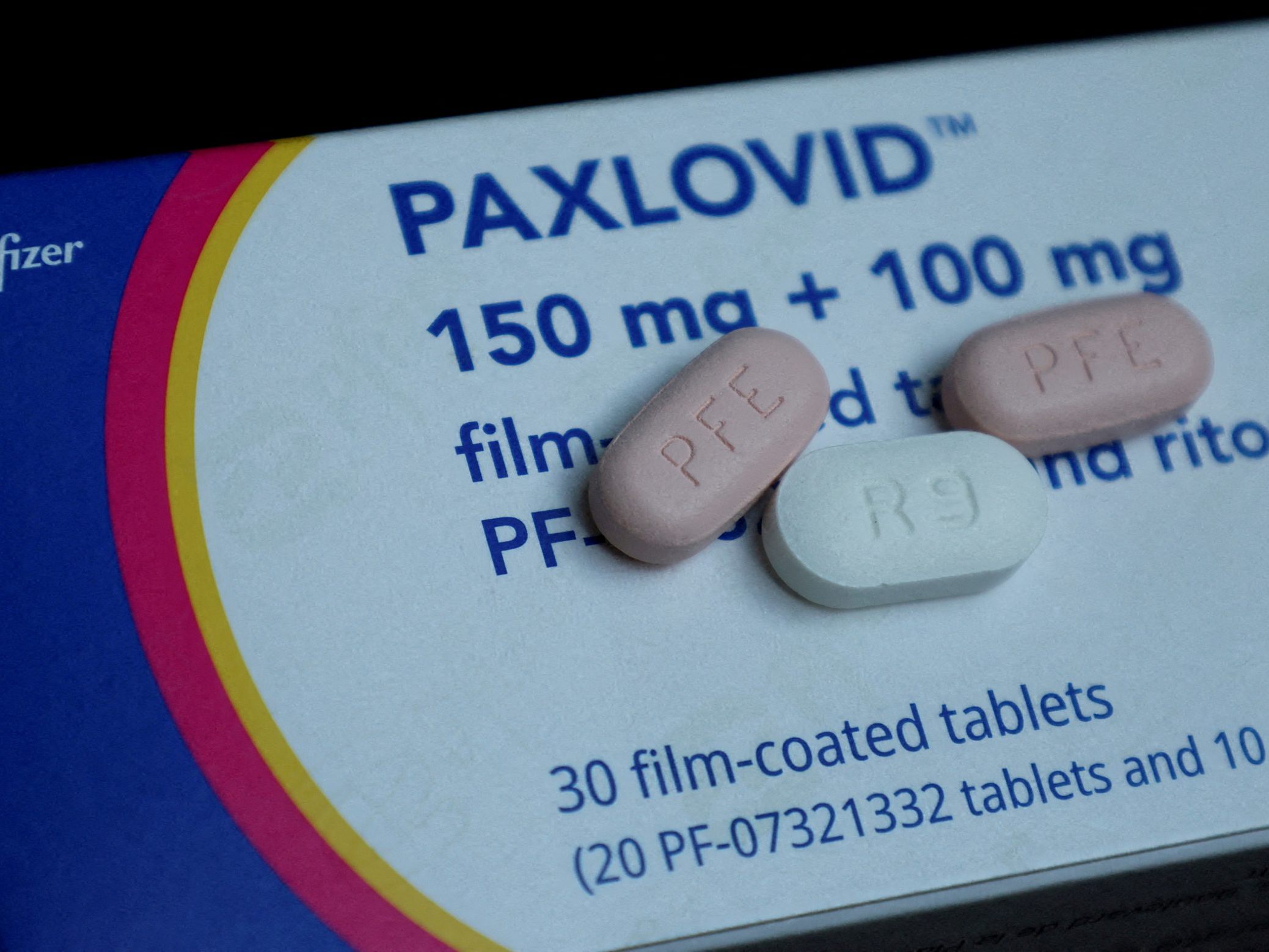Rauch fordert von Apotheken Belege für Paxlovid-Verwendungen. Rauch fordert von Apotheken Belege für Paxlovid-Verwendungen.