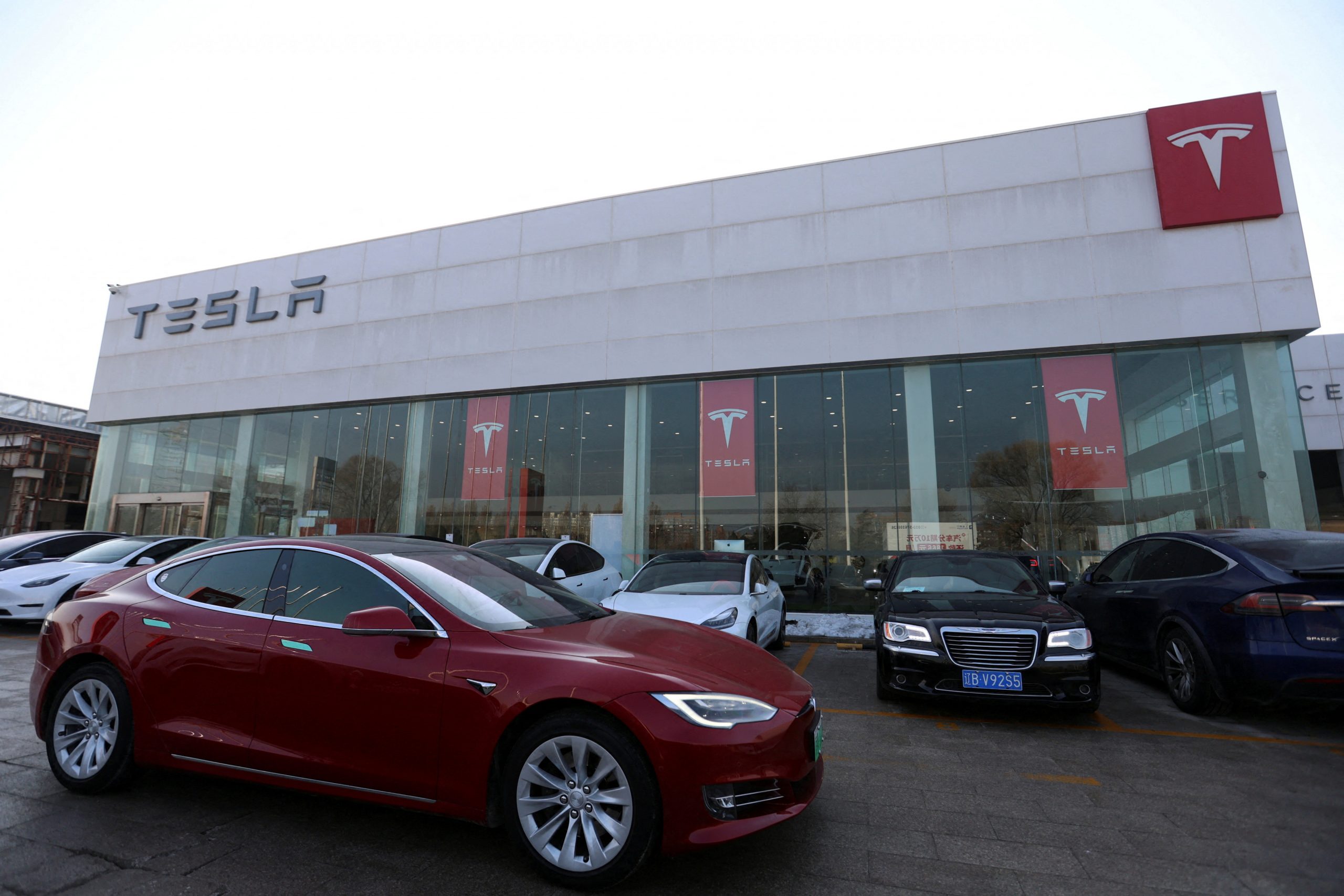 Ein Tesla Auto in Beijing am 4.1