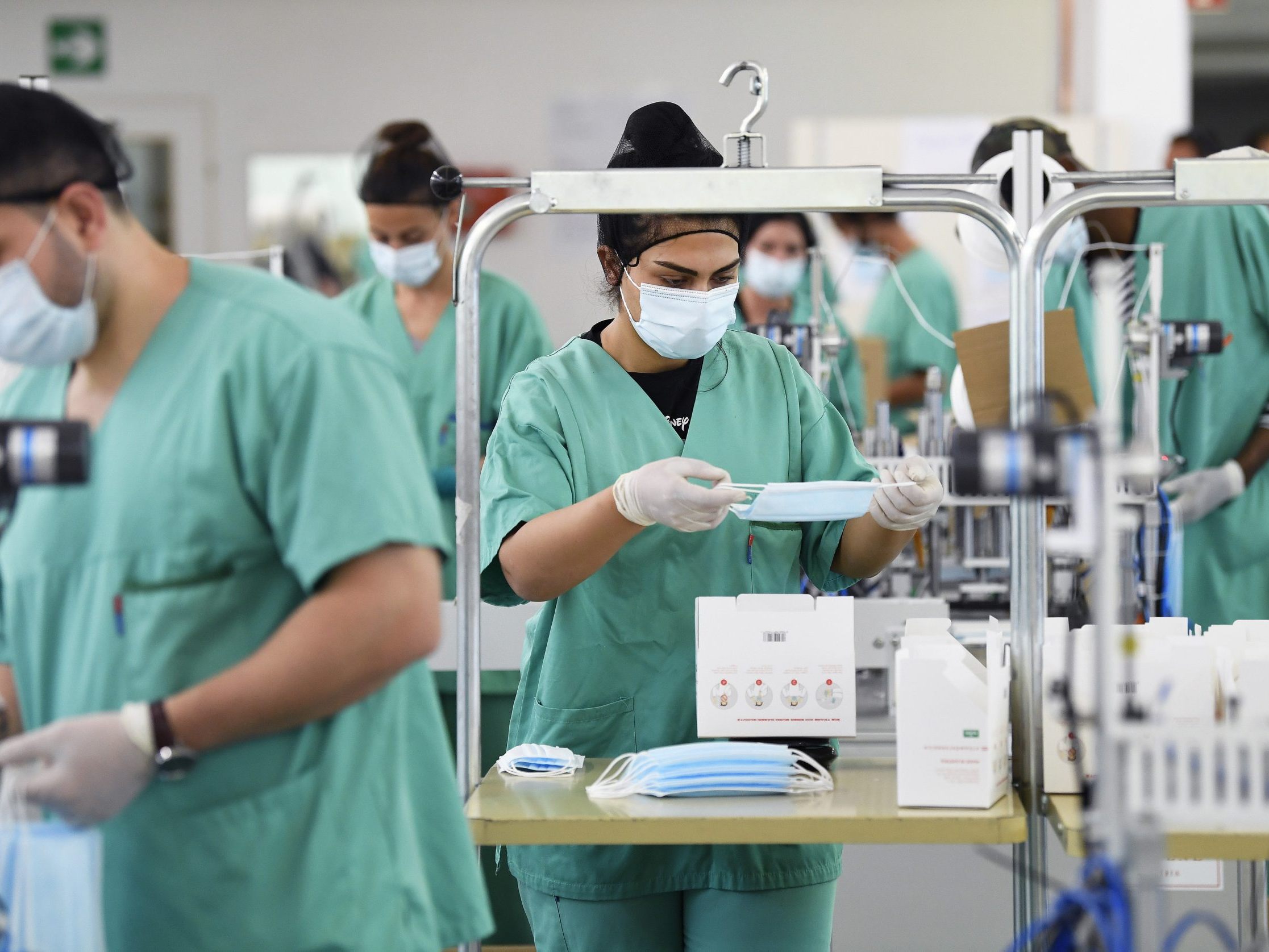 Der skandalumwitterte Coronamasken-Hersteller Hygiene Austria ist insolvent.