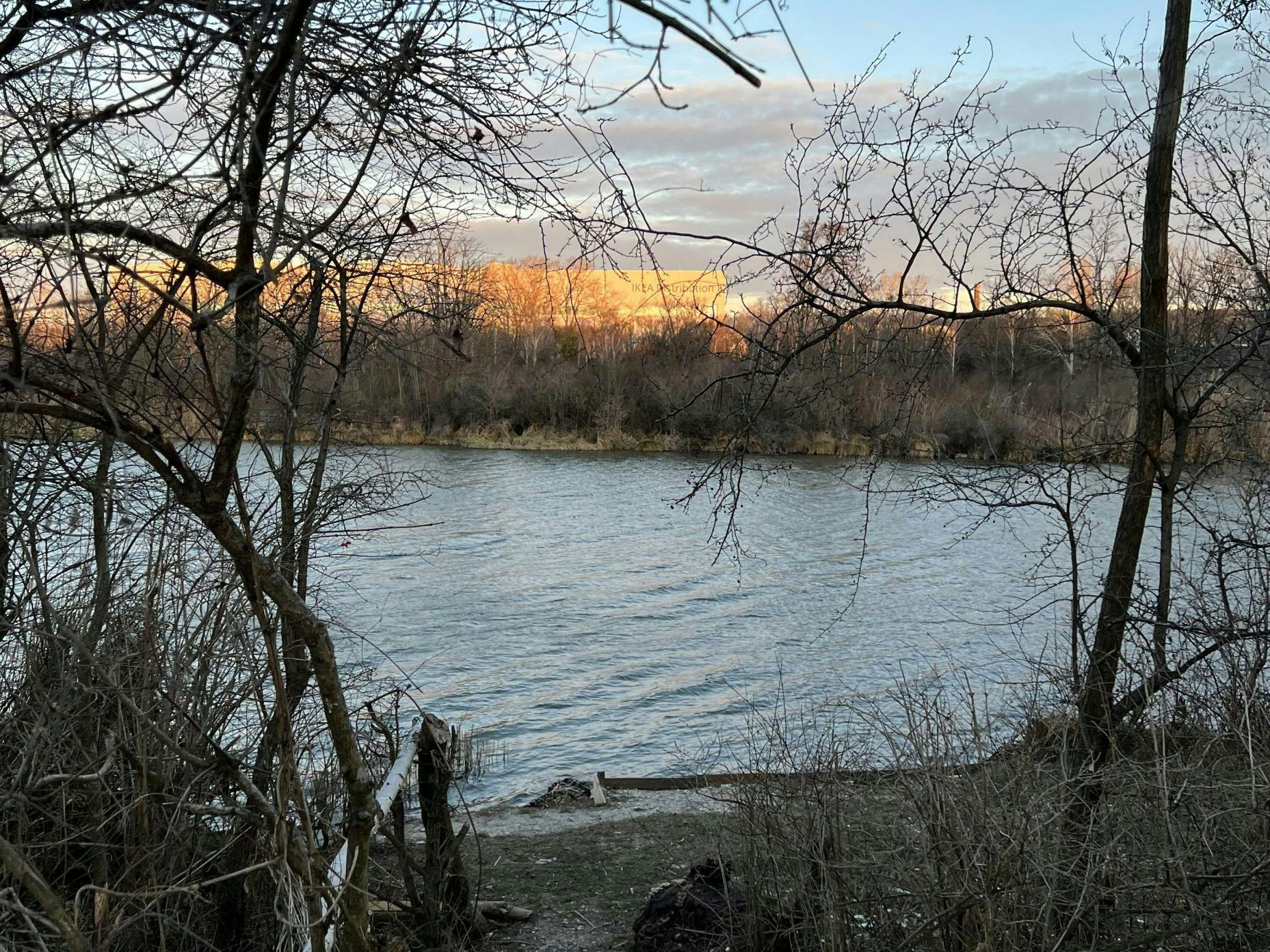 Jene Leichenteile, die aus dem Wiener Marchfeldkanal gefischt wurden, gehören zu einem Mann.