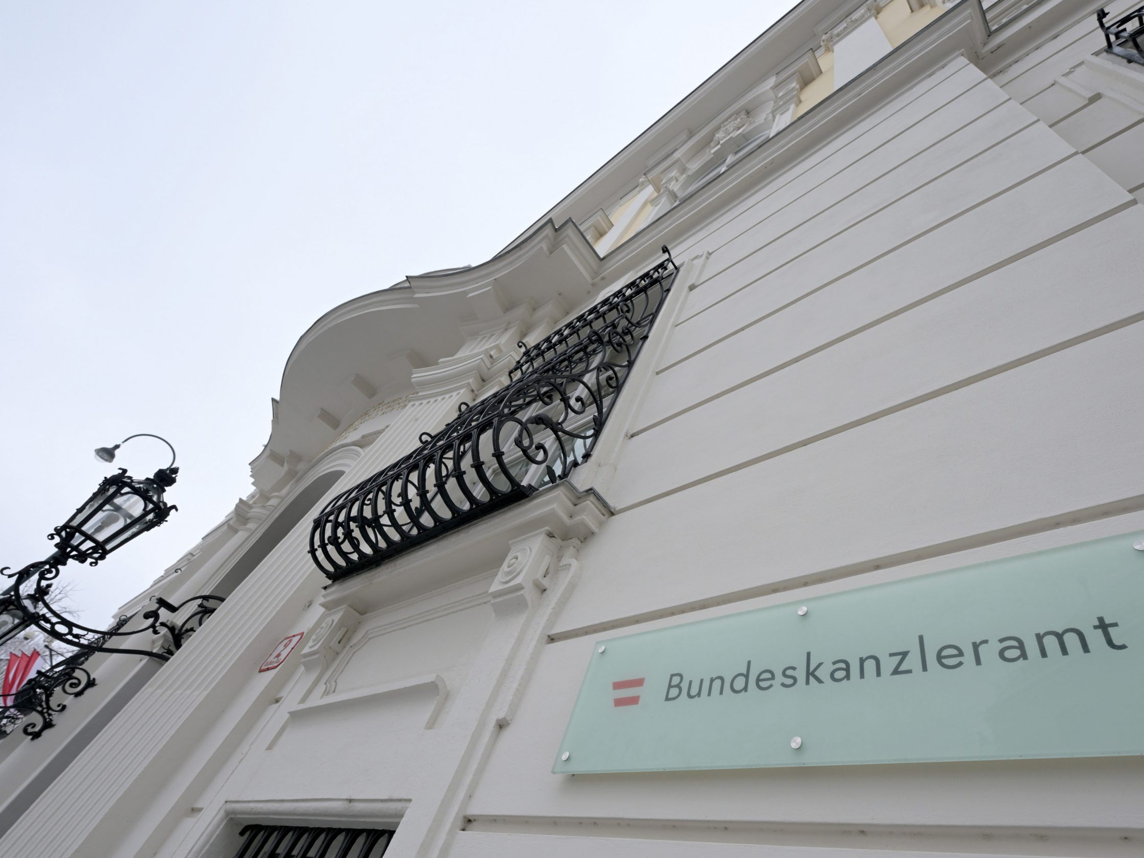 Bundeskanzleramt wirbt mit Kampagne für mehr Väterbeteiligung. Bundeskanzleramt wirbt mit Kampagne für mehr Väterbeteiligung.