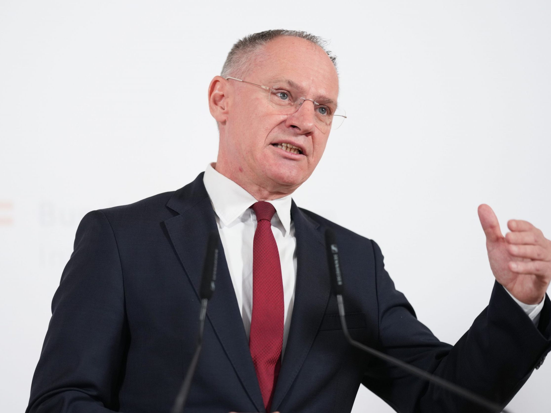Kommenden Montag startet die Beschwerdestelle gegen Polizeigewalt.