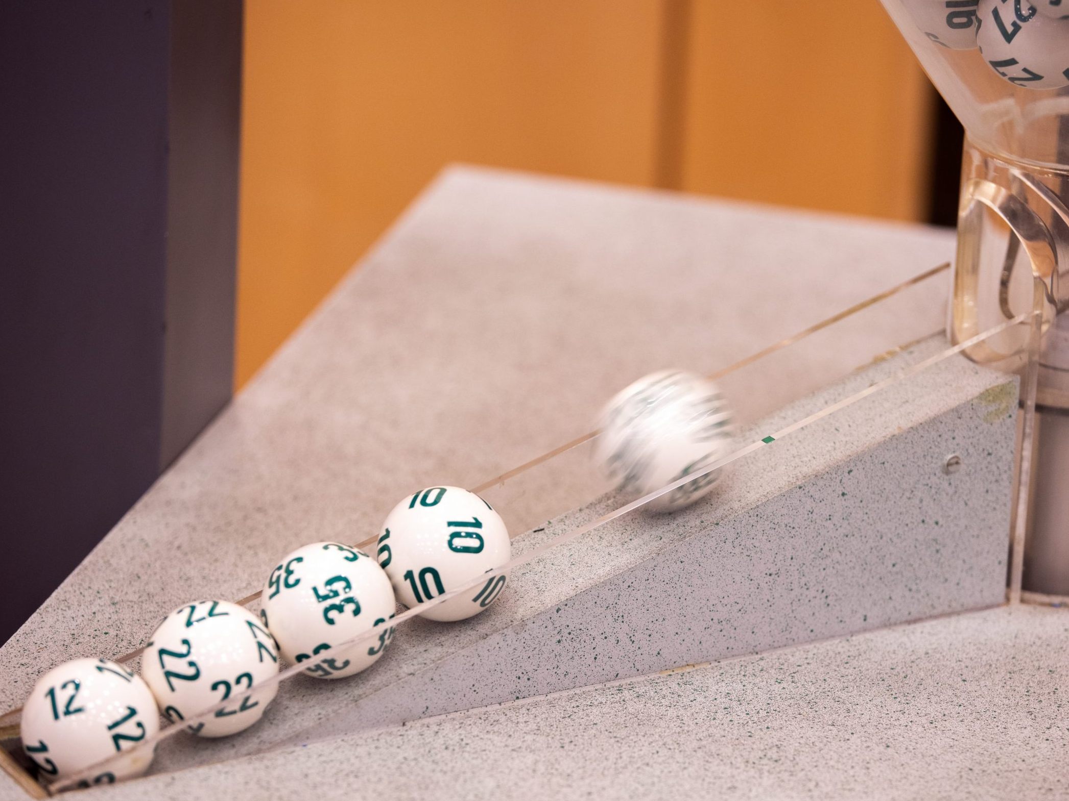 300.000 Euro extra gibt es bei der Lotto-Bonus-Ziehung am Freitag. 300.000 Euro extra gibt es bei der Lotto-Bonus-Ziehung am Freitag.