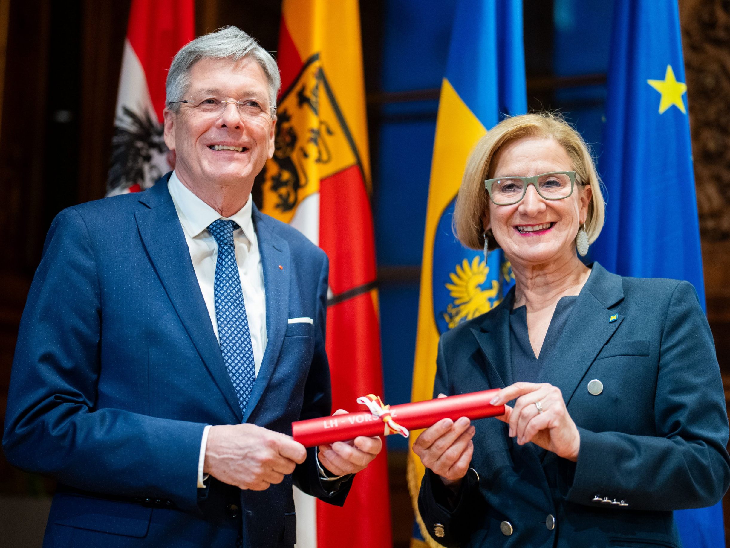 Die Übergabe des Vorsitz der Landeshauptleute-Konferenz von Kärnten an Niederösterreich.