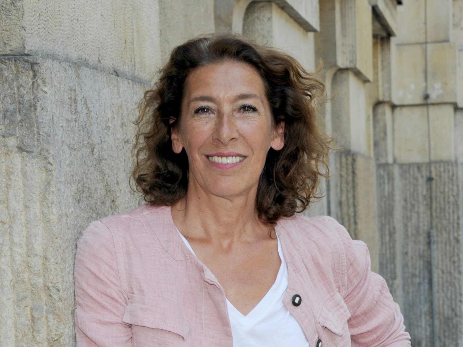 Schauspielerin Adele Neuhauser feiert ihren 65. Geburtstag. Schauspielerin Adele Neuhauser feiert ihren 65. Geburtstag.