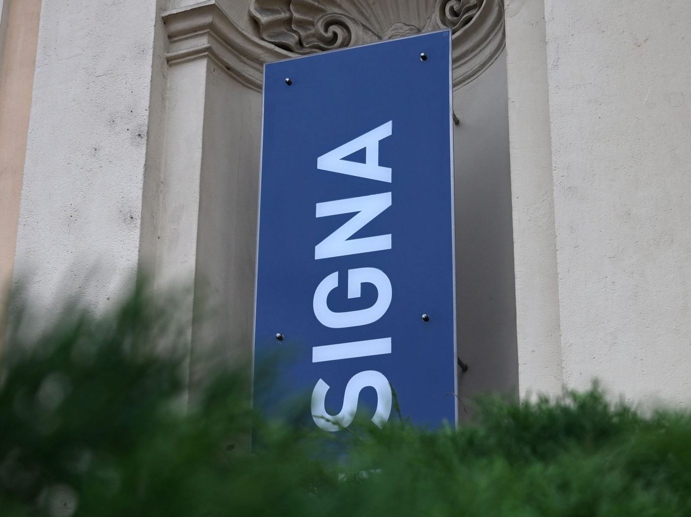Weiter Unklarheit gibt es über die Finanzierung von Signa-Projektgesellschaften. Weiter Unklarheit gibt es über die Finanzierung von Signa-Projektgesellschaften.