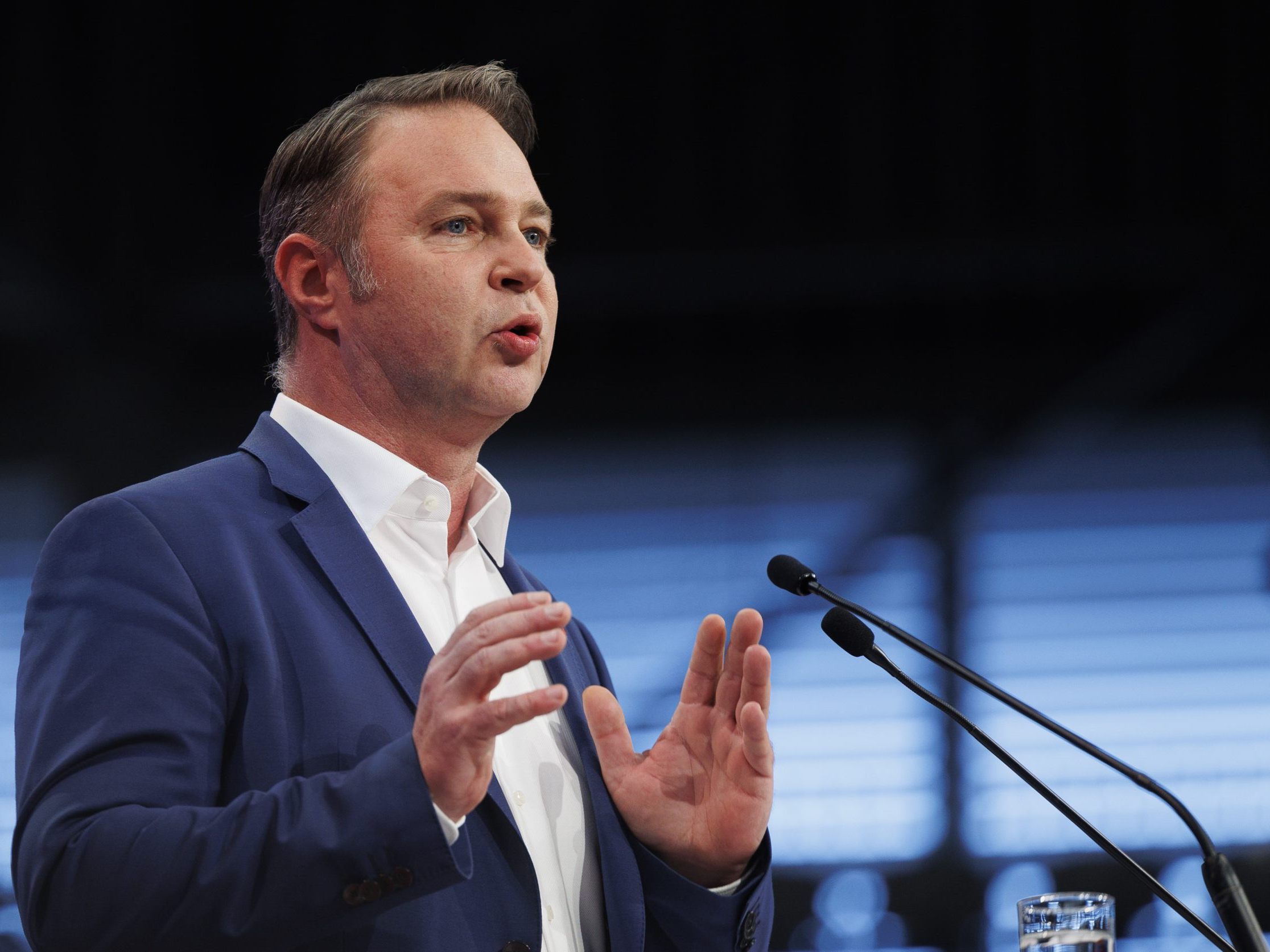 Laut Babler müssen die Sozialdemokraten die Demokratie verteidigen.