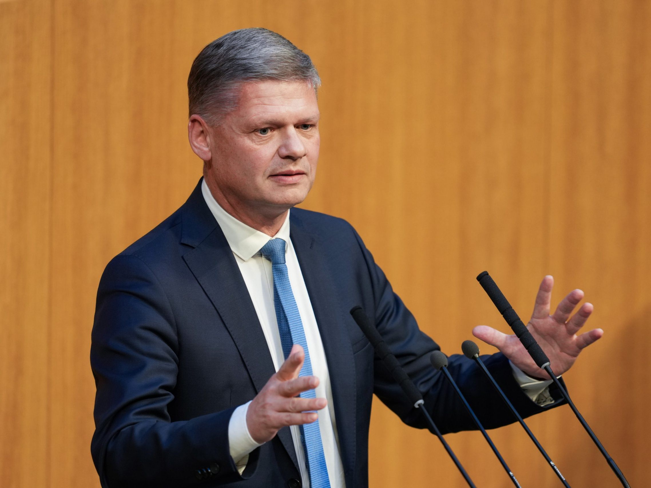Andreas Hanger (ÖVP).