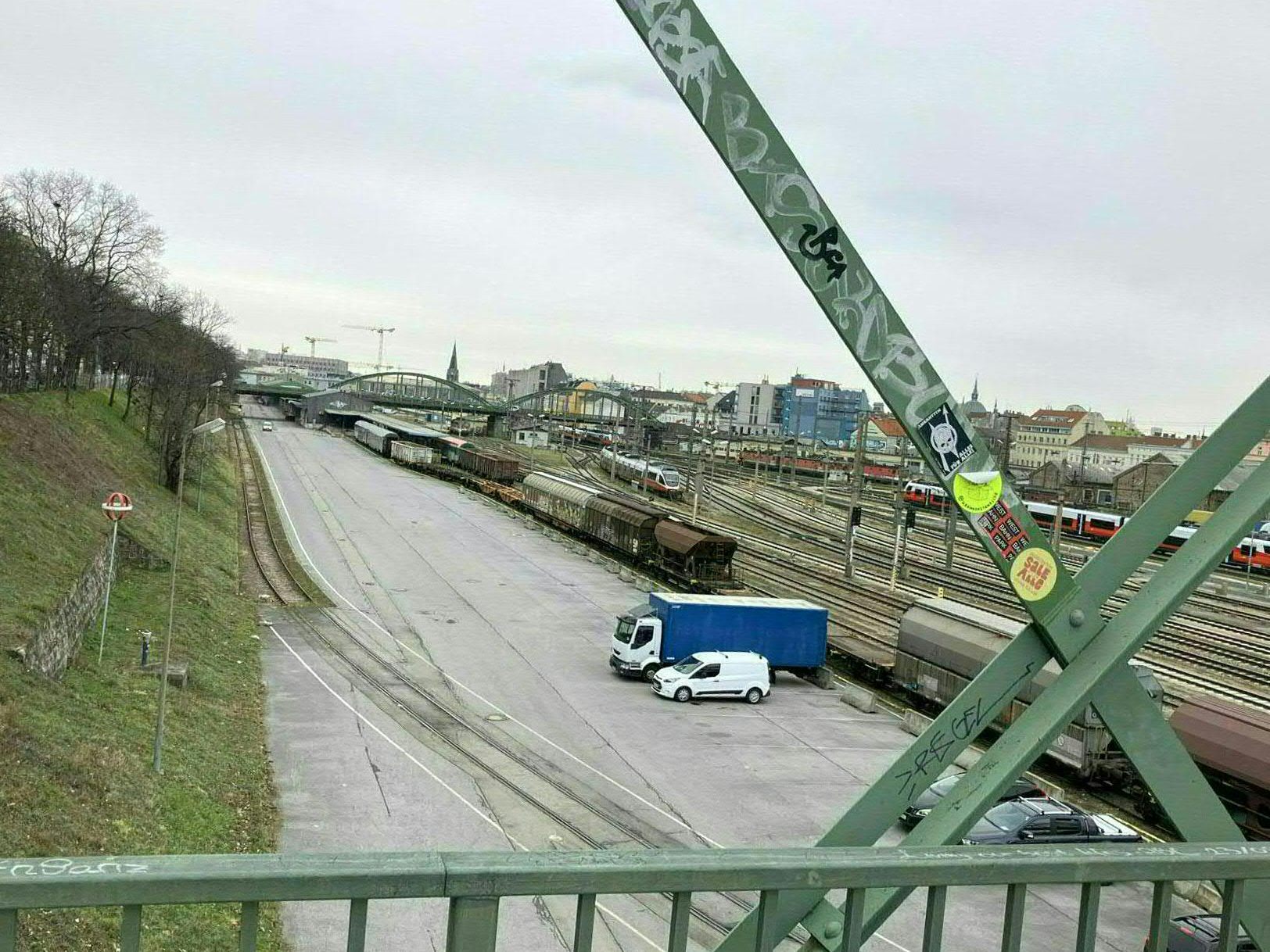 Das Wiener Westbahnareal soll einen Landschaftspark erhalten.