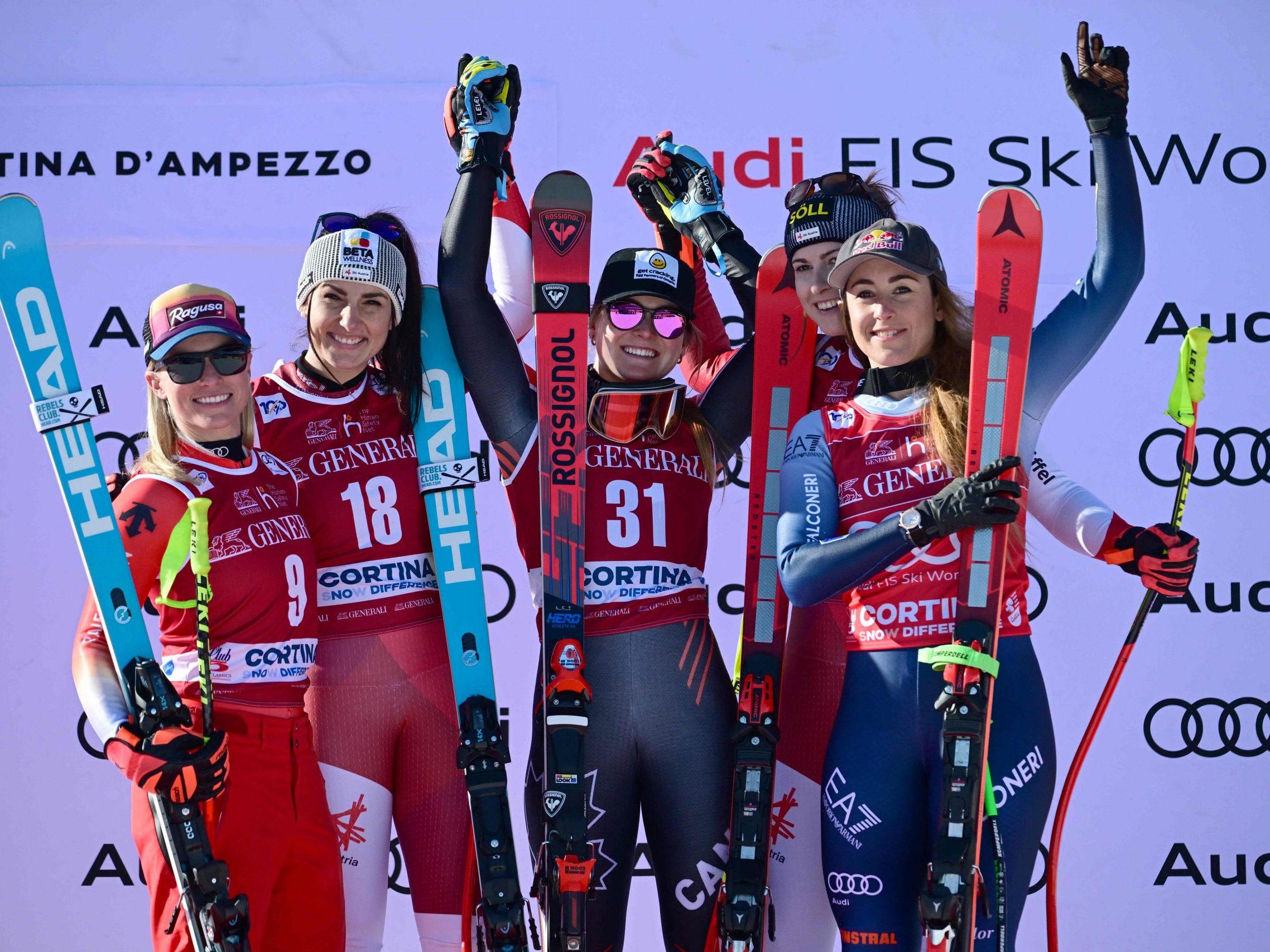 Stephanie Venier gewinnt in Cortina. Stephanie Venier gewinnt in Cortina.