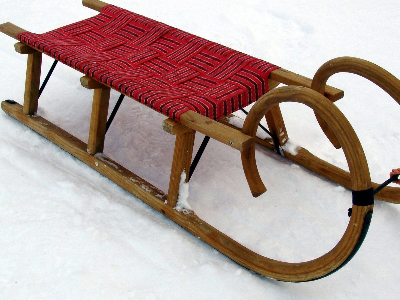 Im steirischen Rax-Gebiet kam es zu einem schweren Rodelunfall.