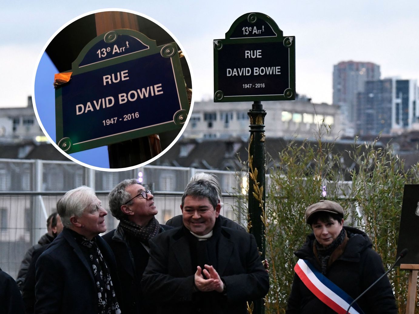 In Paris wurde eine Straße nach dem britischen Sänger David Bowie benannt. In Paris wurde eine Straße nach dem britischen Sänger David Bowie benannt.