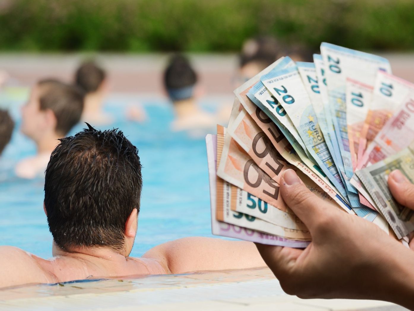 Die Wiener Bäder hoben 2024 ihre Eintrittspreise an.