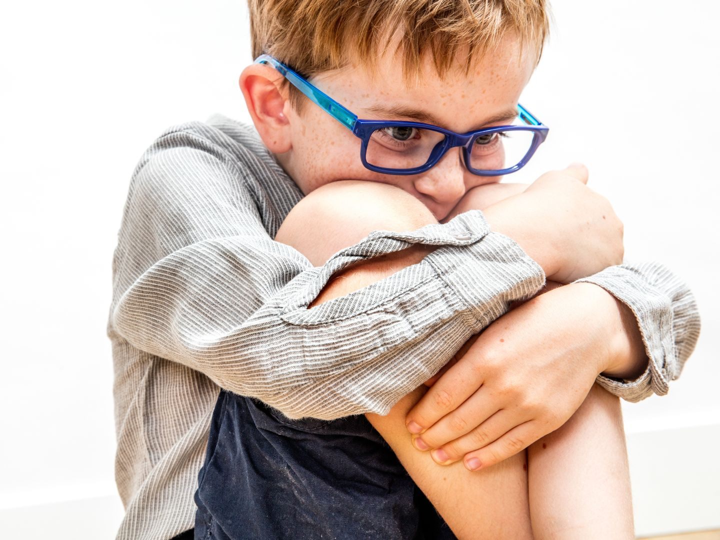 Oft ist auch Erwachsenen die Ausübung der psychischen Gewalt völlig unbewusst - doch das hat für die Kinder massive langfristige Folgen. Oft ist auch Erwachsenen die Ausübung der psychischen Gewalt völlig unbewusst - doch das hat für die Kinder massive langfristige Folgen.