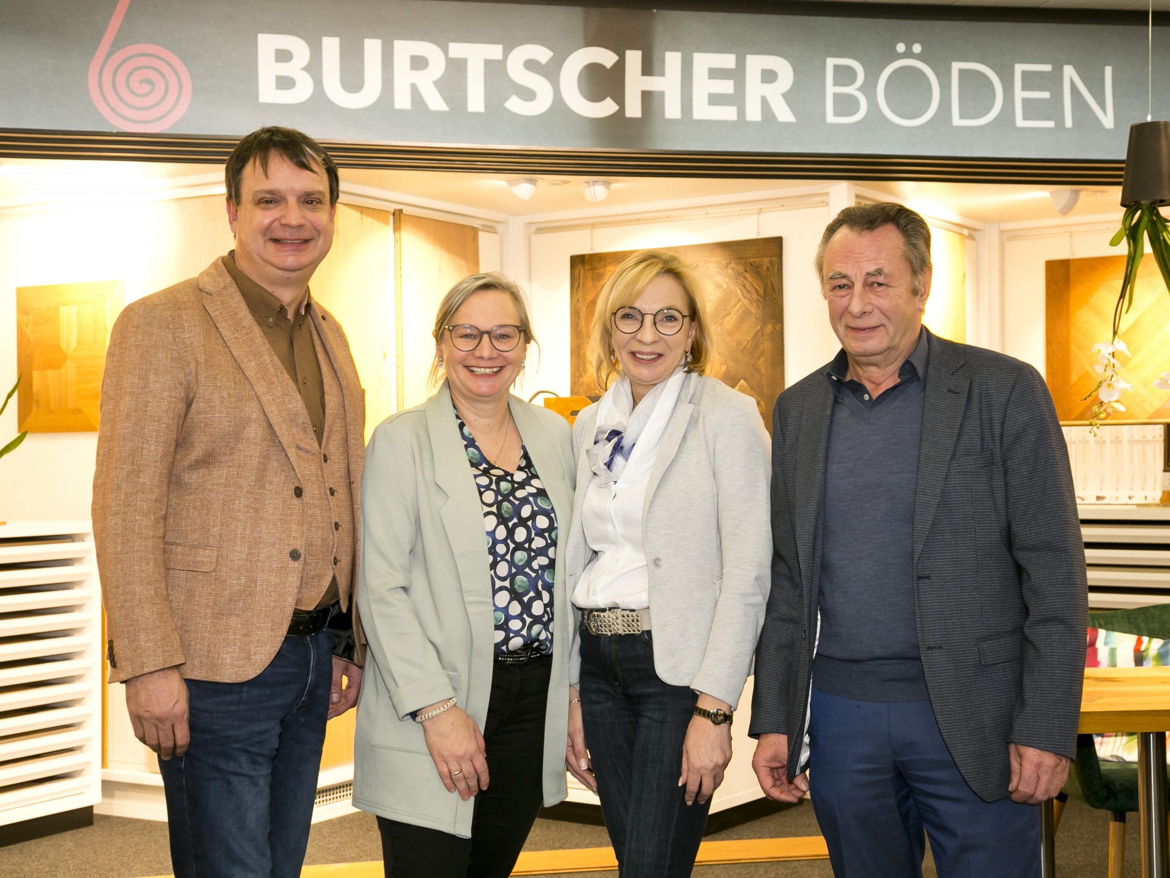 Freuen sich auf die gemeinsame Zukunft (von links): GF Philipp Tomaselli, GF Barbara Tomaselli-Gabriel, GF Monika Burtscher und Inhaber Engelbert Burtscher. Freuen sich auf die gemeinsame Zukunft (von links): GF Philipp Tomaselli, GF Barbara Tomaselli-Gabriel, GF Monika Burtscher und Inhaber Engelbert Burtscher.