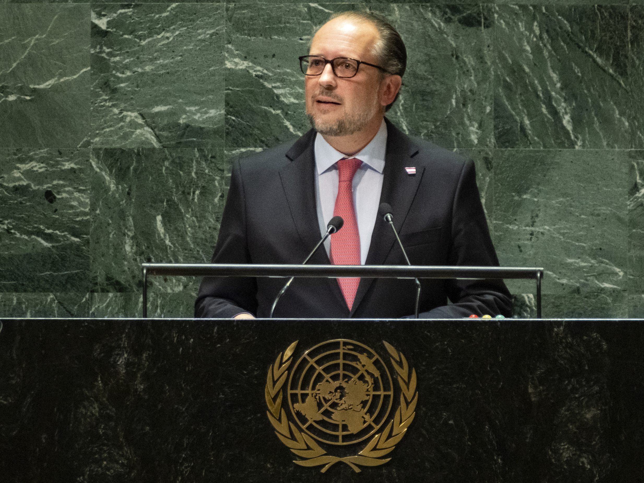 Alexander Schallenberg sieht keinen Frieden für Israel ohne eine Zwei-Staaten-Lösung mit Palästina.