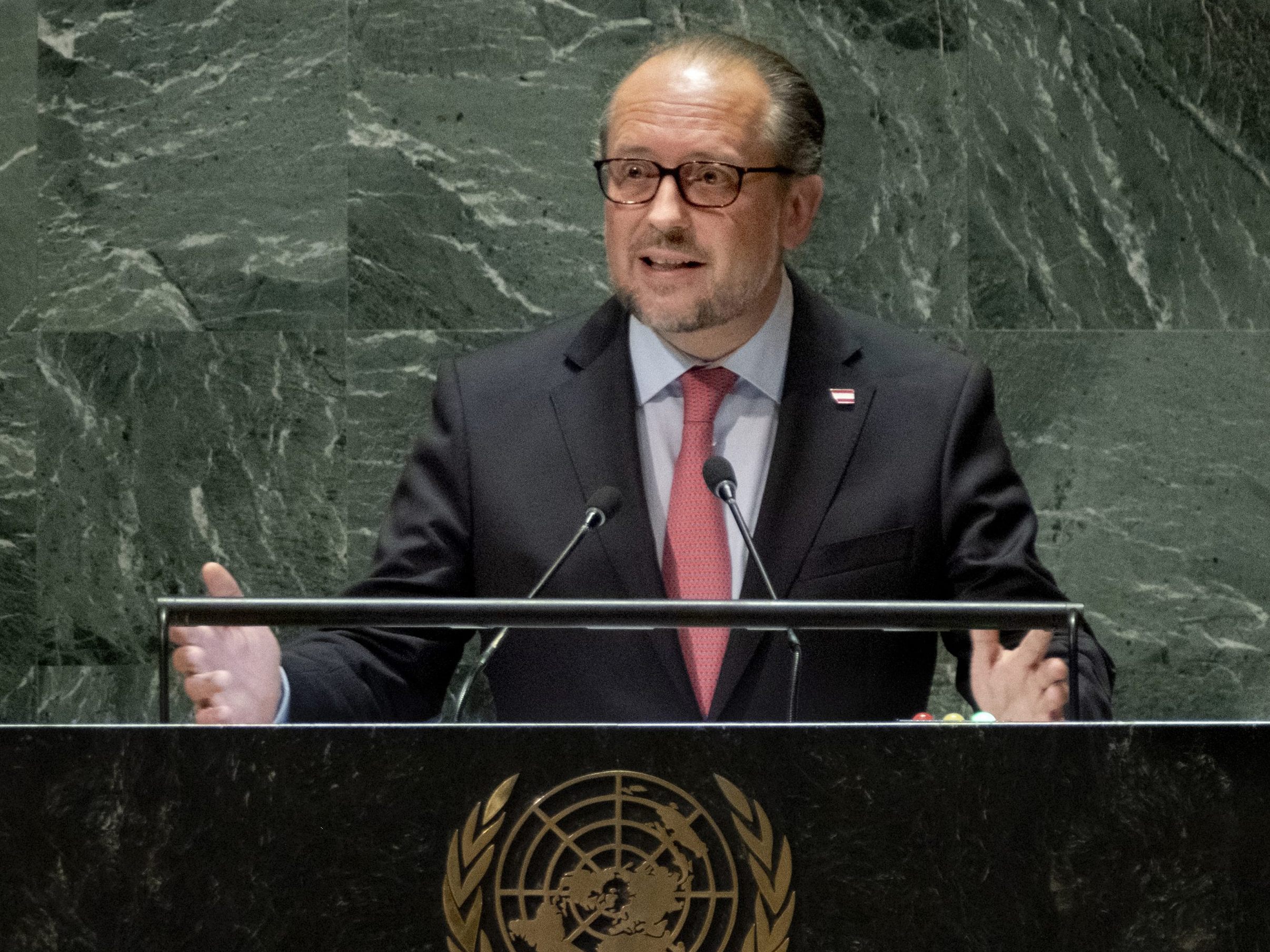 Alexander Schallenberg hält eine Rede zum Thema Nahost.