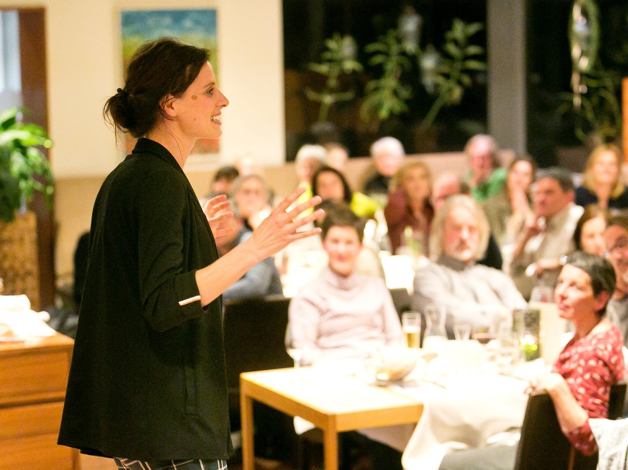 Anna Neuschmid bei der ersten Staffel von Carte Blanche. Anna Neuschmid bei der ersten Staffel von Carte Blanche.