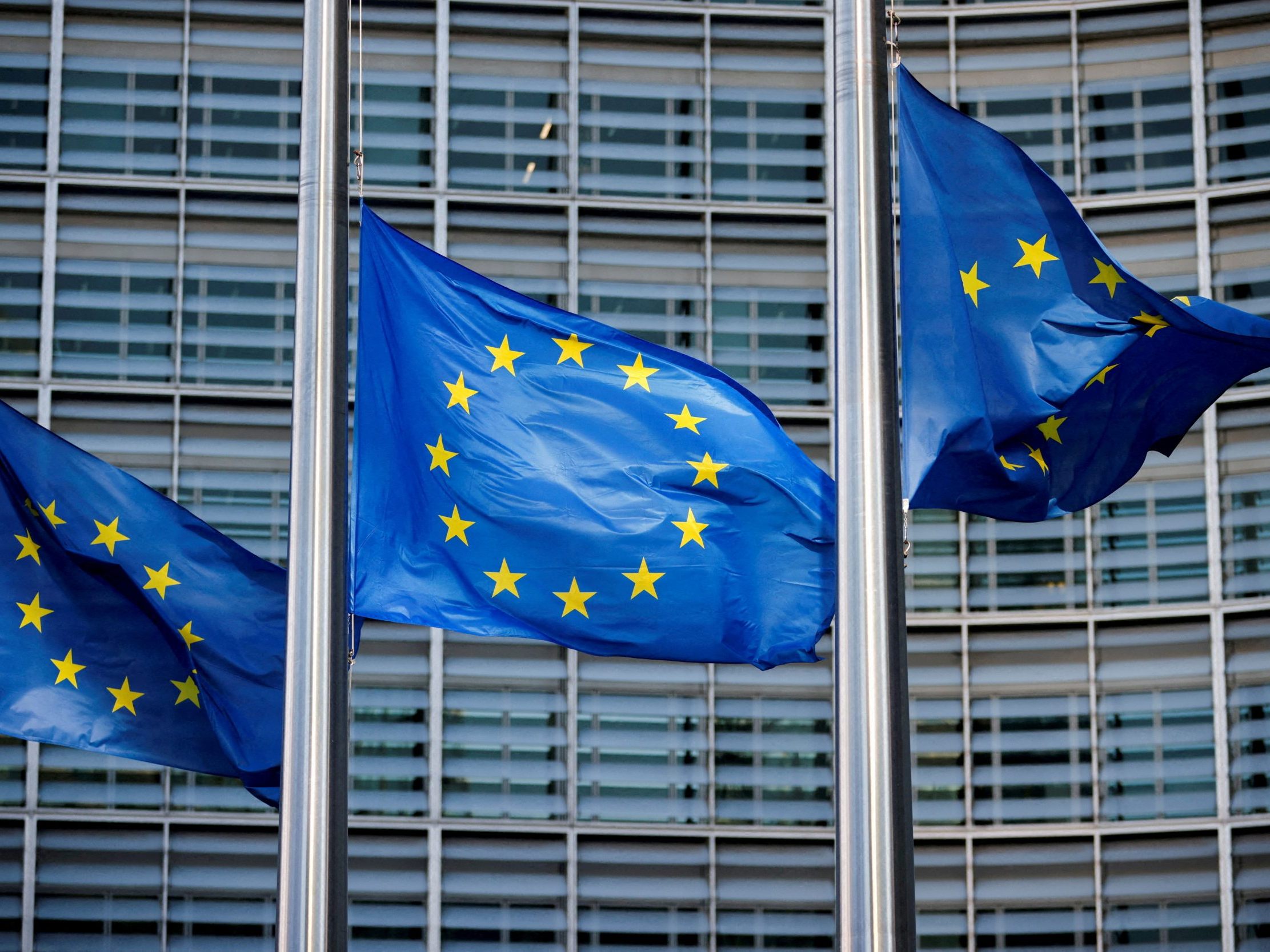 Genehmigungsverfahren in Europa sollen beschleunigt werden, so die IV. Genehmigungsverfahren in Europa sollen beschleunigt werden, so die IV.