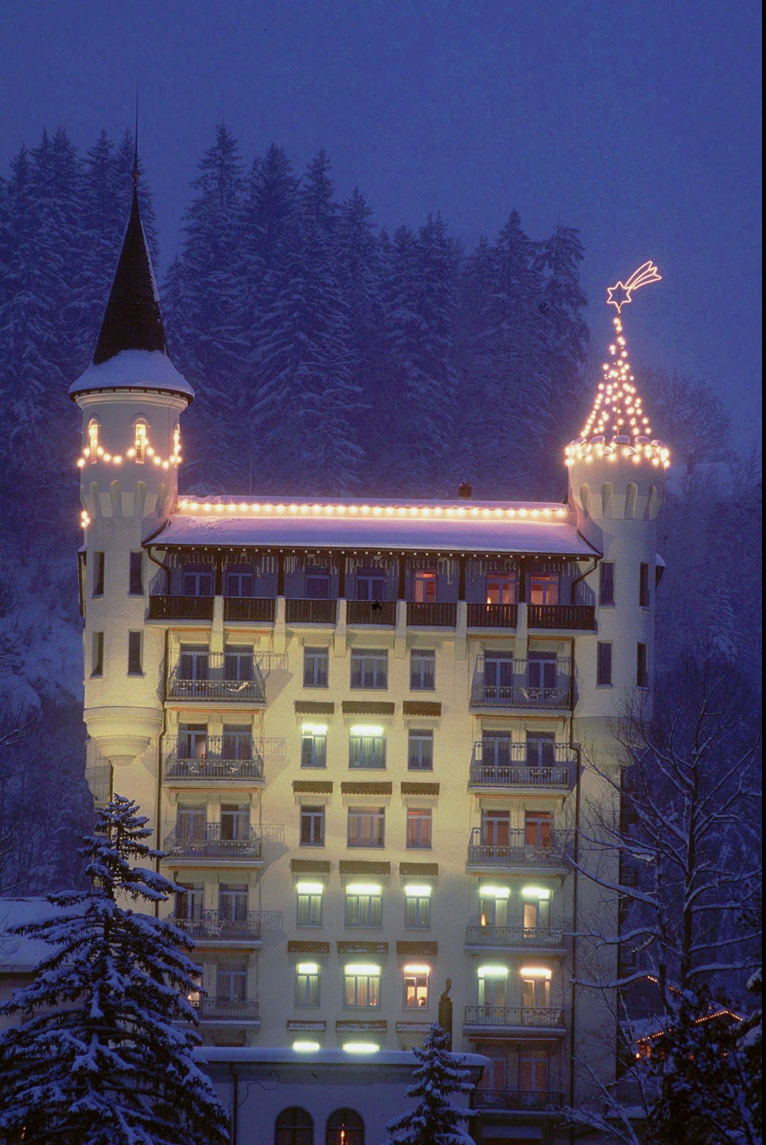 Das Gstaad Palace ist seit 1938 in Familienbesitz. Das Gstaad Palace ist seit 1938 in Familienbesitz.