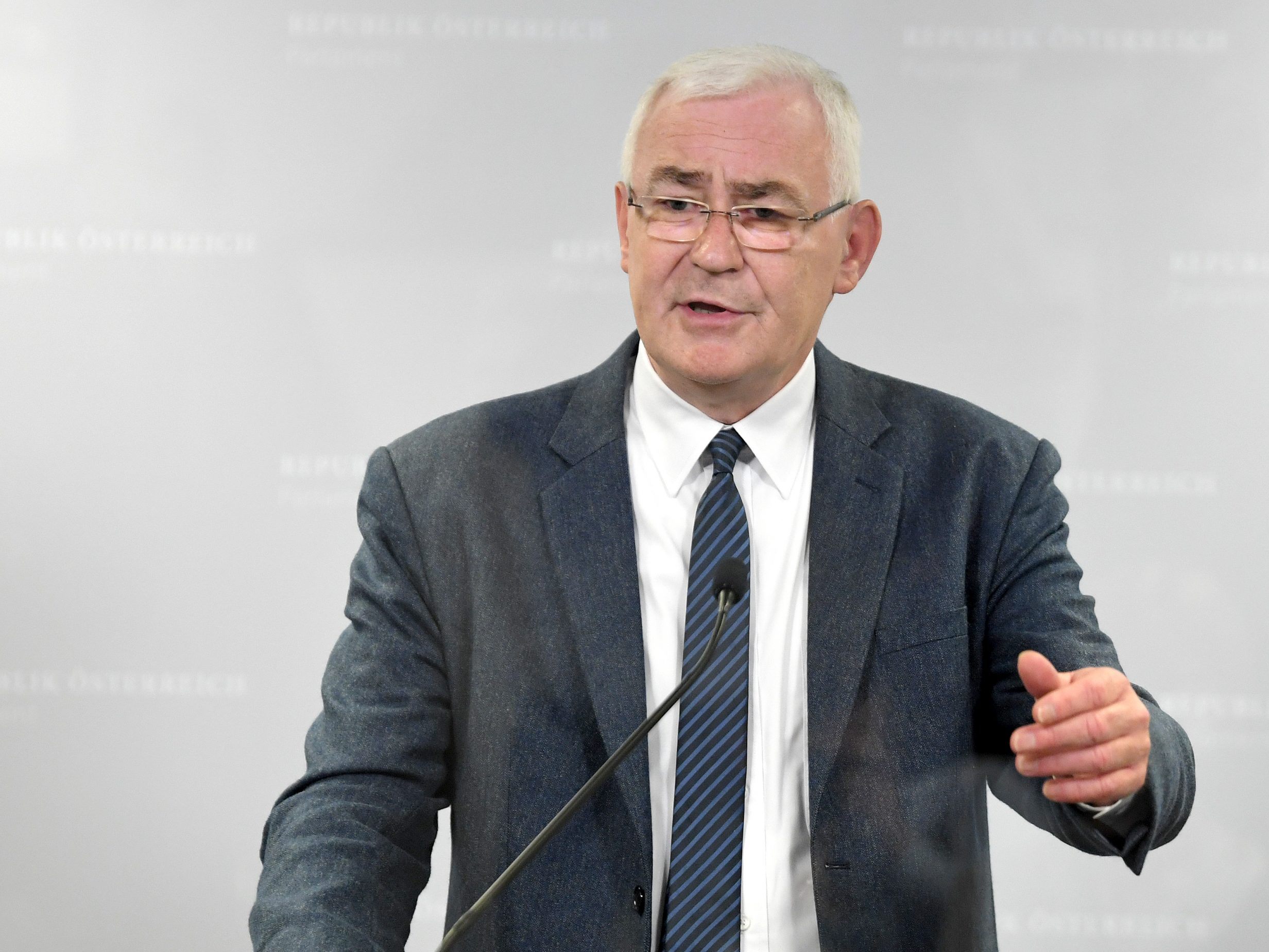 FPÖ-Abgeordneter Graf sprach von einem "staatlichen Versagen". FPÖ-Abgeordneter Graf sprach von einem "staatlichen Versagen".