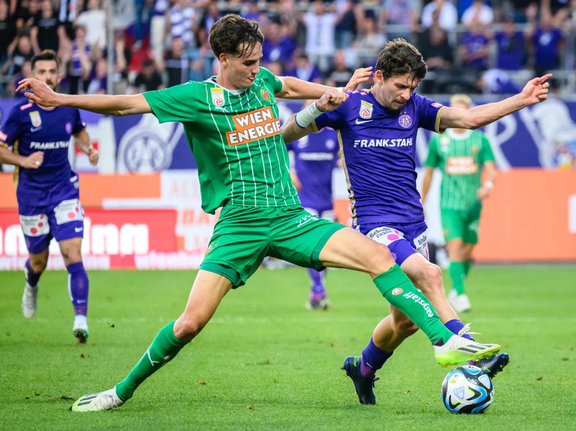 Nach dem 0:0 im Derby im Oktober treffen Rapid und die Austria am Sonntag im Allianz Stadion aufeinander. Nach dem 0:0 im Derby im Oktober treffen Rapid und die Austria am Sonntag im Allianz Stadion aufeinander.