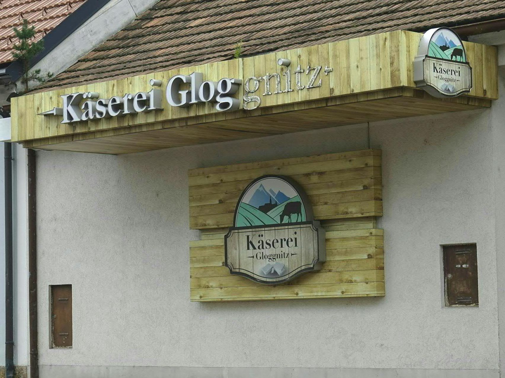 Der Ex-Chef der Käserei Gloggnitz wurde zu einer Haftstrafe verurteilt. Der Ex-Chef der Käserei Gloggnitz wurde zu einer Haftstrafe verurteilt.