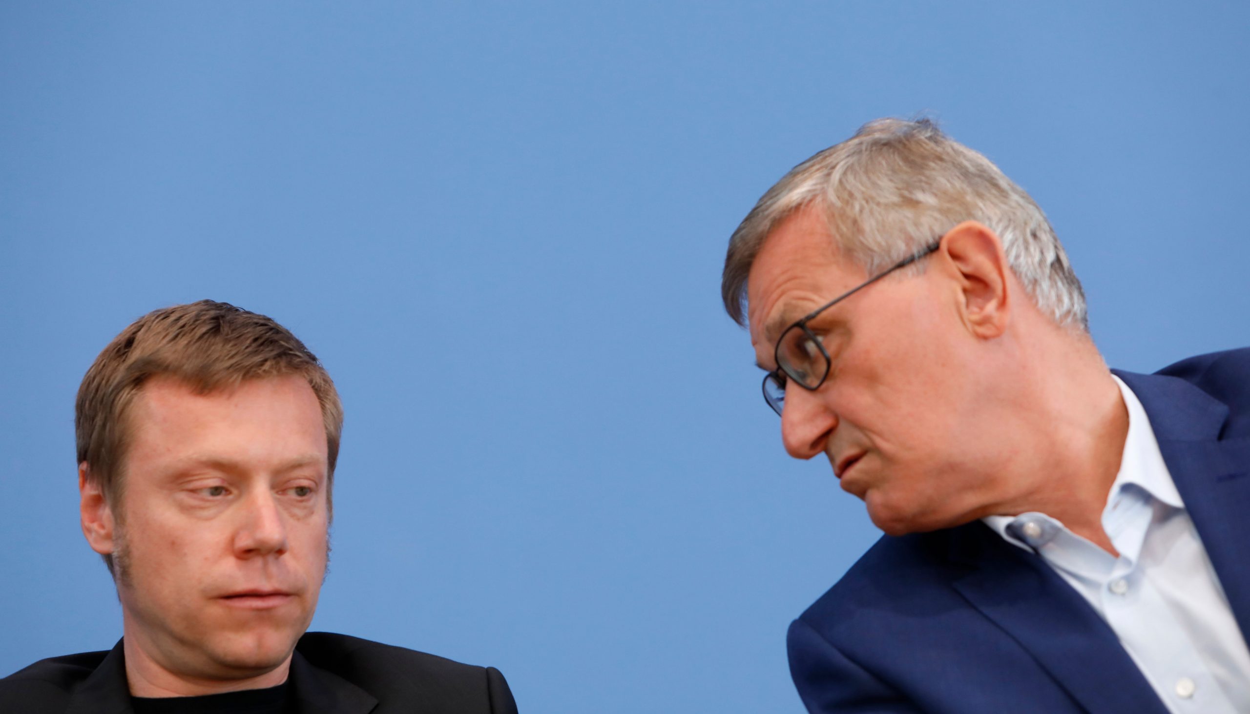 Martin Schirdewan (L)