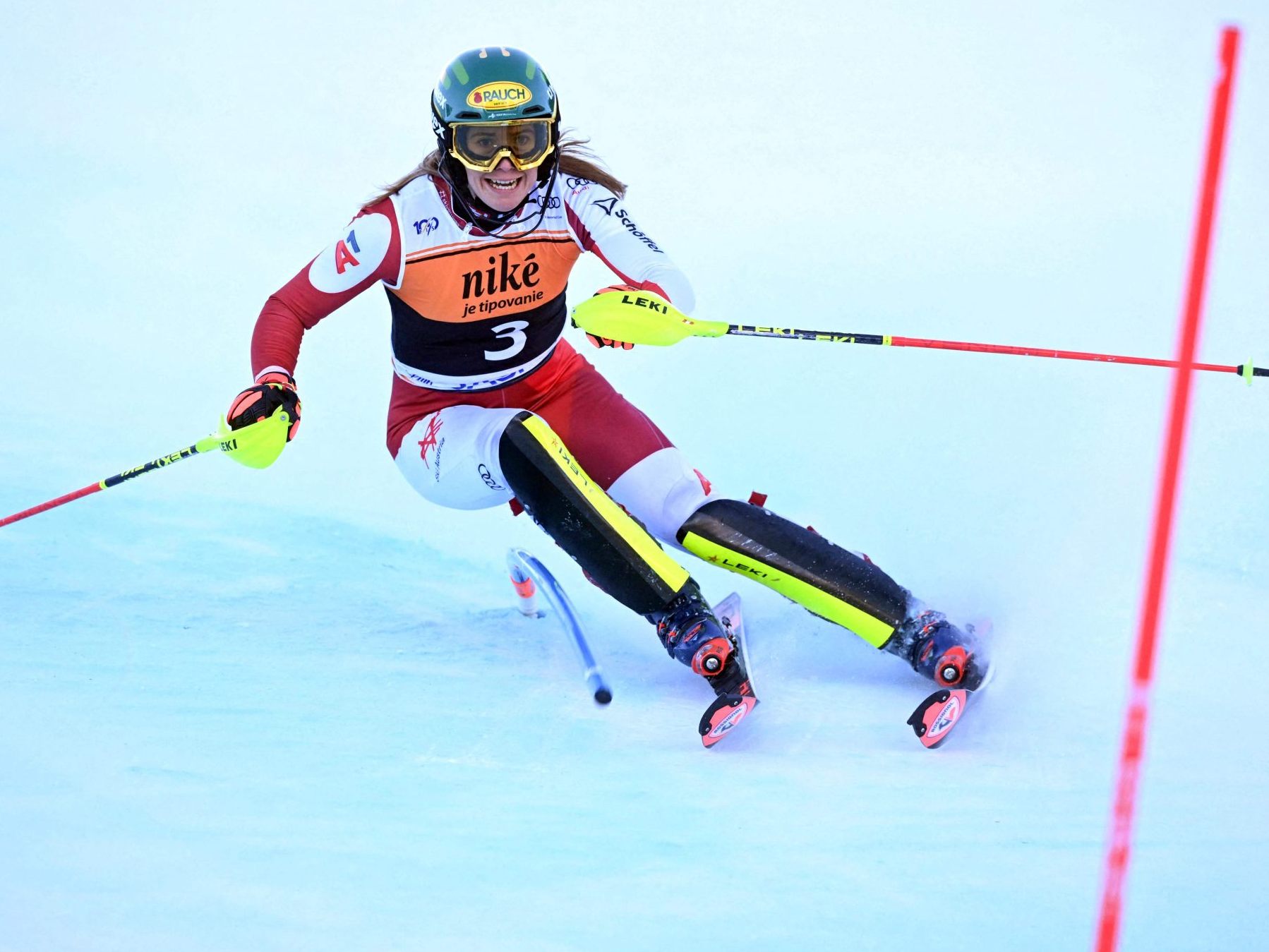 Katharina Liensberger geht mit Startnummer 2 in den Slalom in Soldeu. Katharina Liensberger geht mit Startnummer 2 in den Slalom in Soldeu.