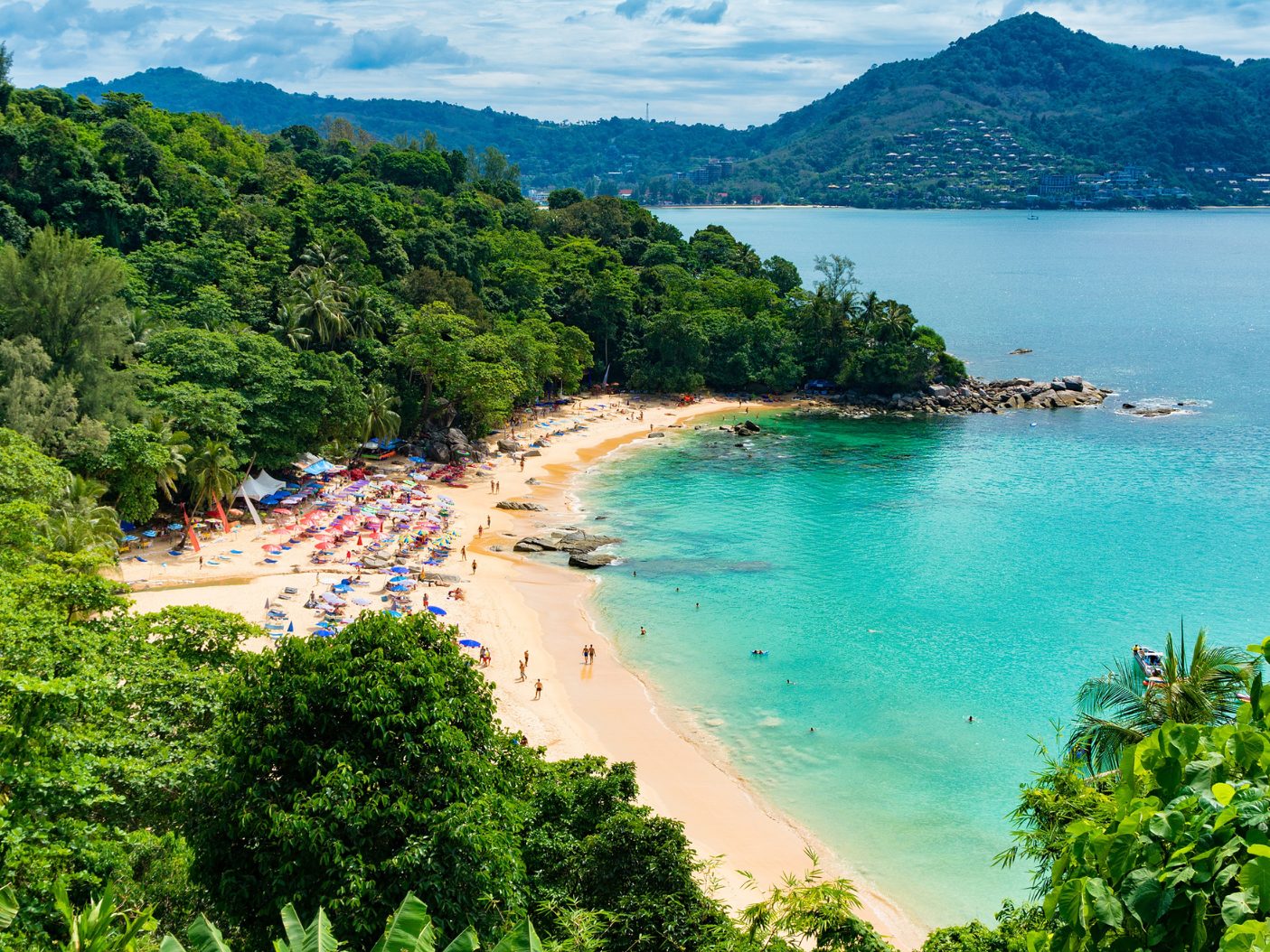 Die Österreicher buchen schon fleißig ihre Sommerurlaube. Die Österreicher buchen schon fleißig ihre Sommerurlaube.