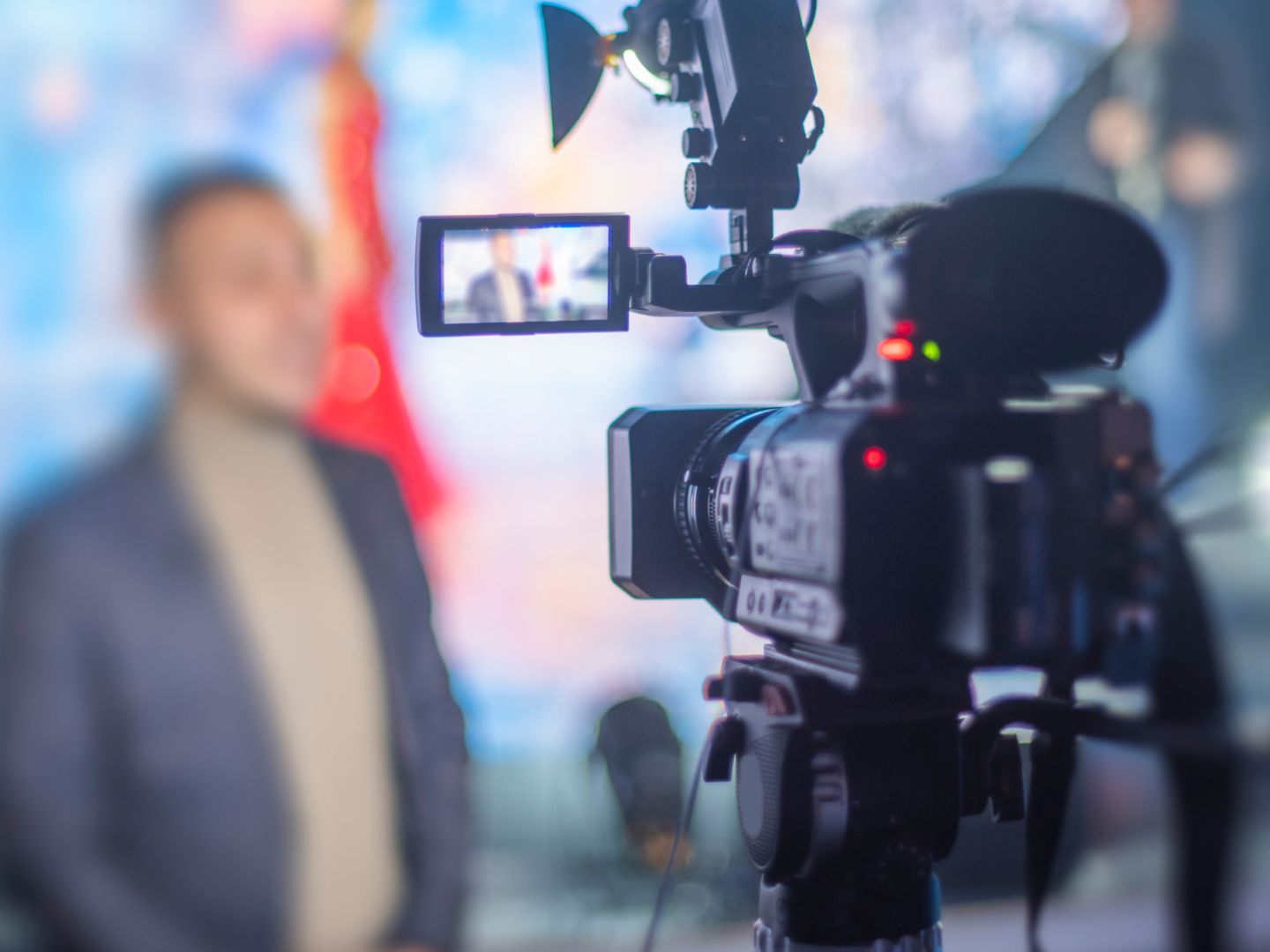 Nur die Hälfte der Bevölkerung vertraut der Innenpolitik-Berichterstattung.