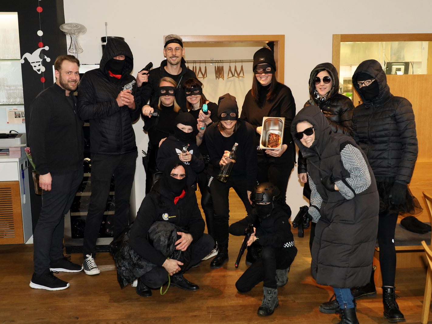 Berger Harlekins stehlen der Faschingsgesellschaft den Braten Berger Harlekins stehlen der Faschingsgesellschaft den Braten