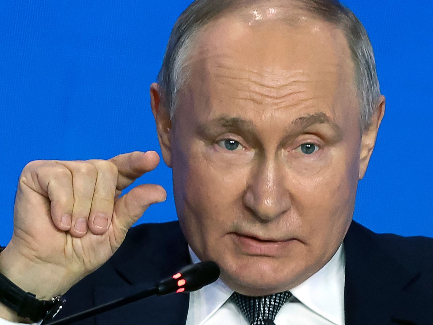 Kreml zielt auf FDP-Kommunalpolitiker wegen Engagement gegen Lukaschenko.