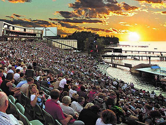 Der Sommer wartet mit traumhaften Festspielabenden auf: Die AK bietet ihren Mitgliedern die Karten um 22,5 Prozent ermäßigt an.