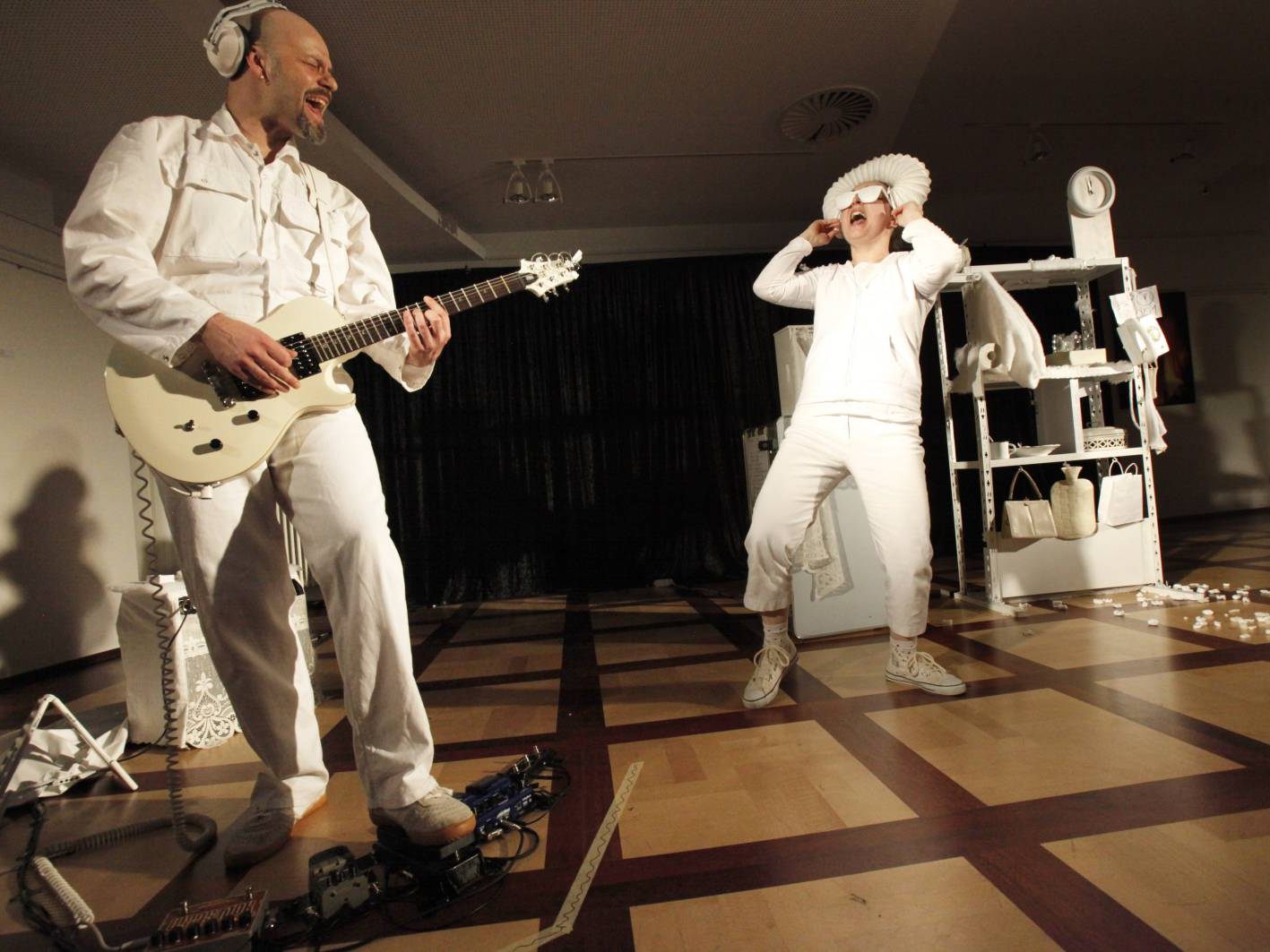 Kindertheater „Eine Geschichte in Weiss“