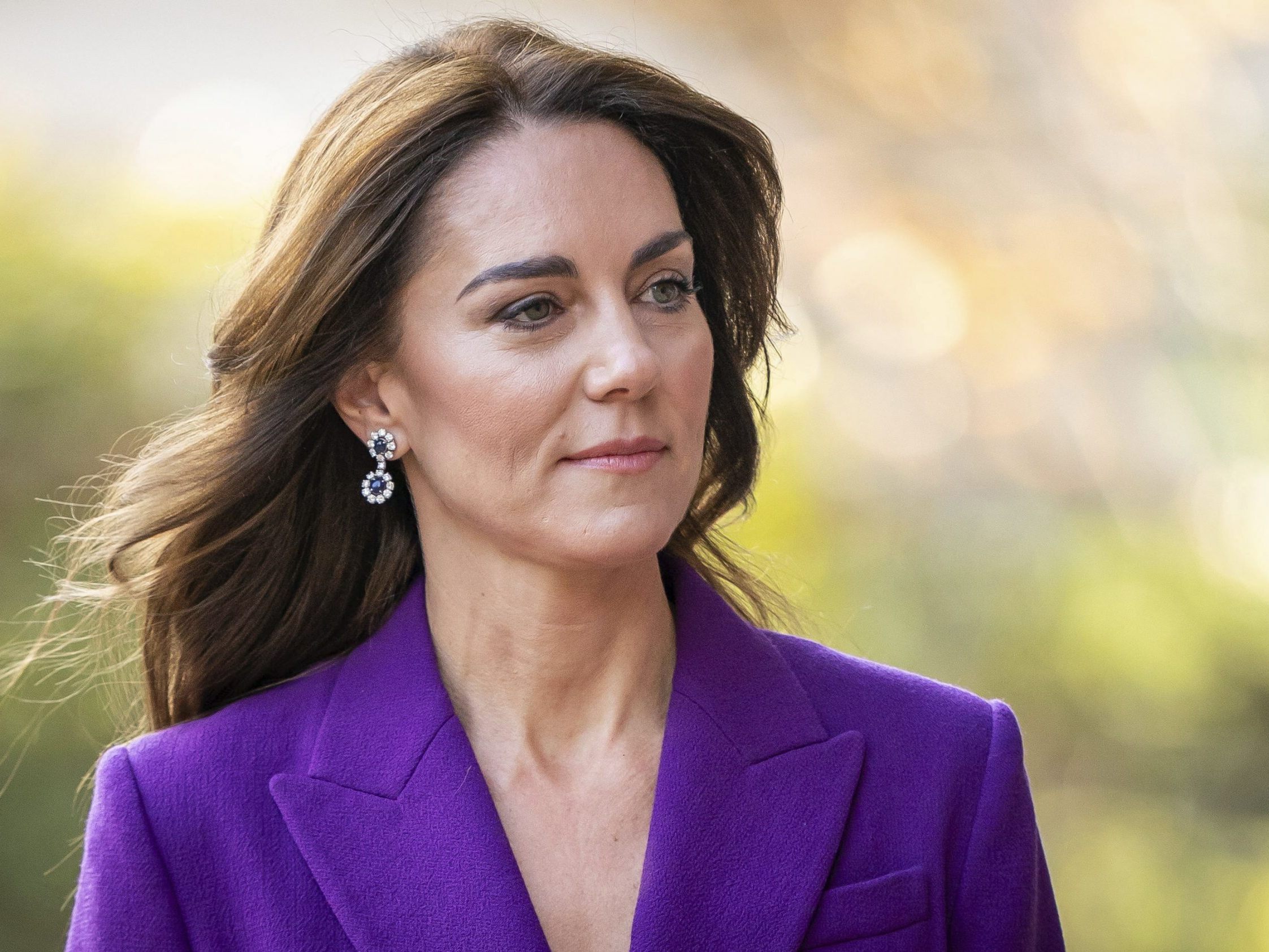 Seit Weihnachten wurde Prinzessin Kate nicht mehr öffentlich gesehen. Seit Weihnachten wurde Prinzessin Kate nicht mehr öffentlich gesehen.