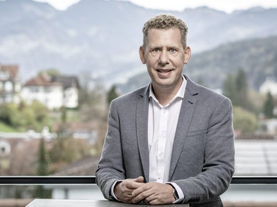 AK Präsident Bernhard Heinzle: „Das Wohl der arbeitenden Menschen muss unser aller gemeinsames Interesse sein.“ AK Präsident Bernhard Heinzle: „Das Wohl der arbeitenden Menschen muss unser aller gemeinsames Interesse sein.“