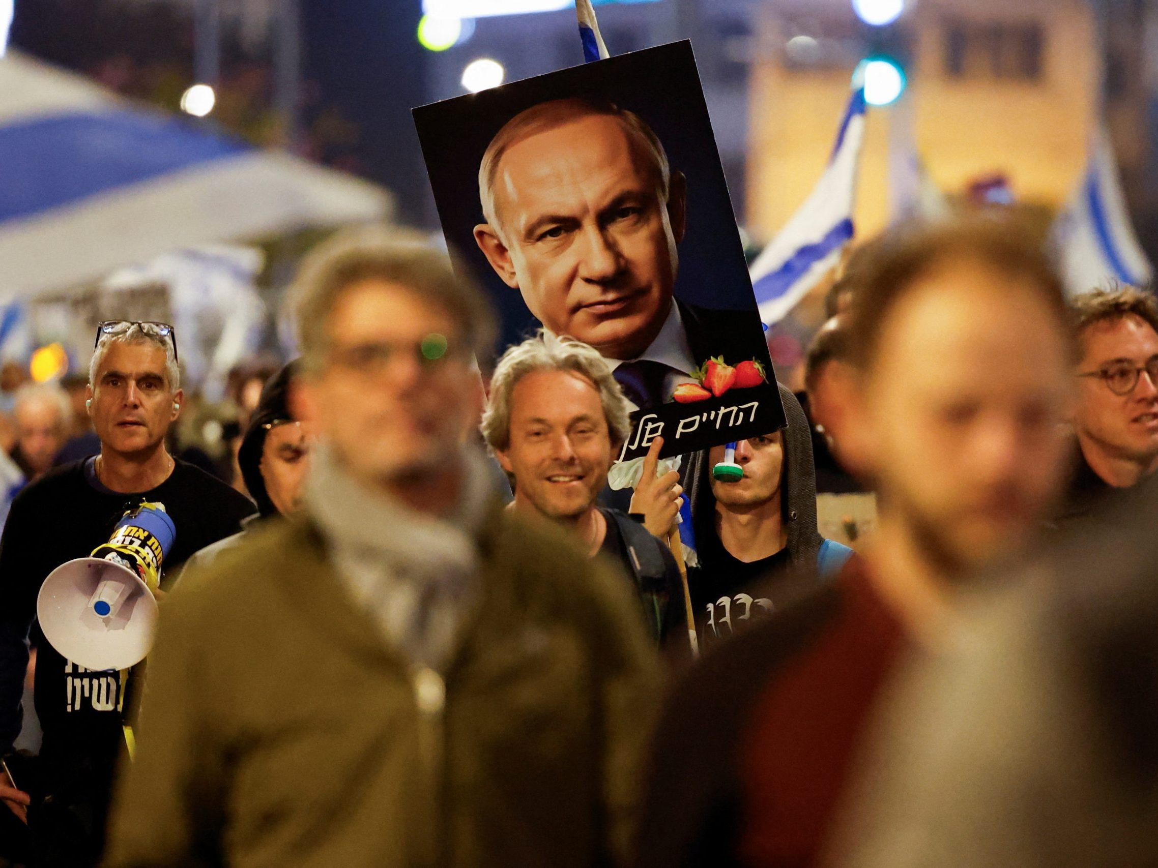 In Tel Aviv wurde am Sonntag gegen die Regierung von Netanyahu demonstriert.