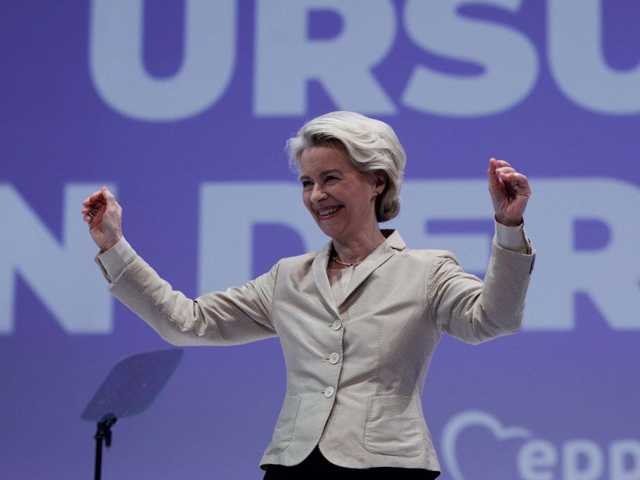 Die EVP wählte Von der Leyen zur Spitzenkandidatin. Die EVP wählte Von der Leyen zur Spitzenkandidatin.