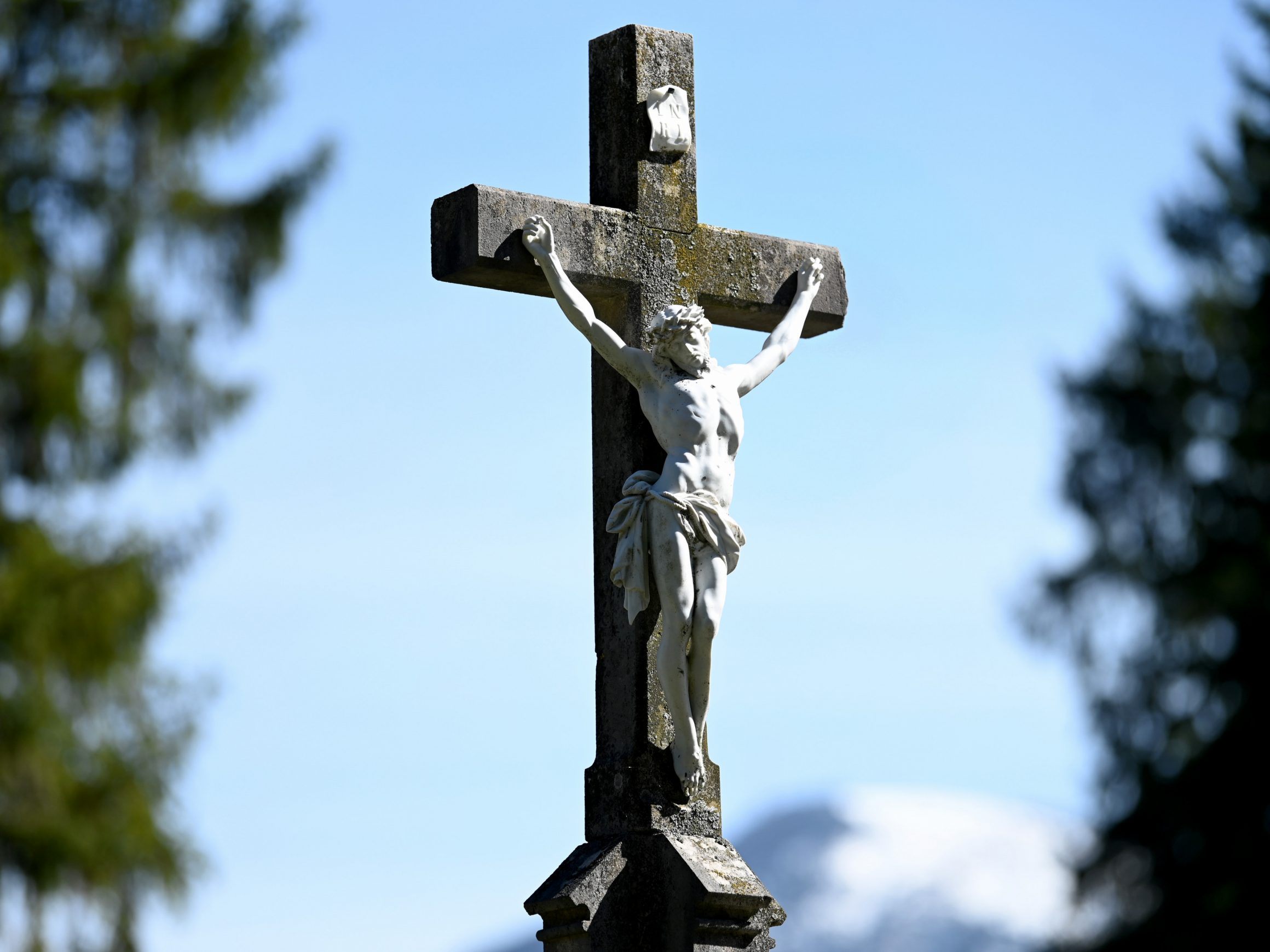 Karwochen- und Ostergottesdienste online nachlesen.
