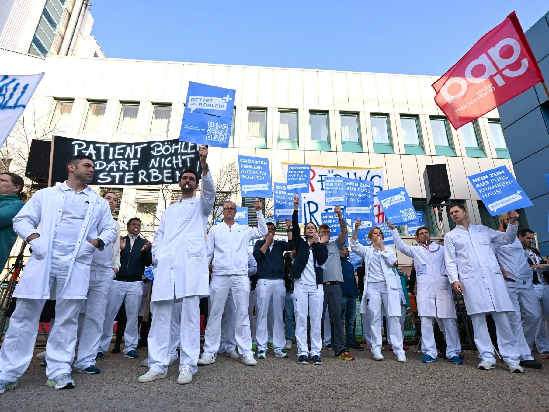 Der Betriebsrat protestiert gegen die Schließung des Lorenz-Böhler-Spitals.
