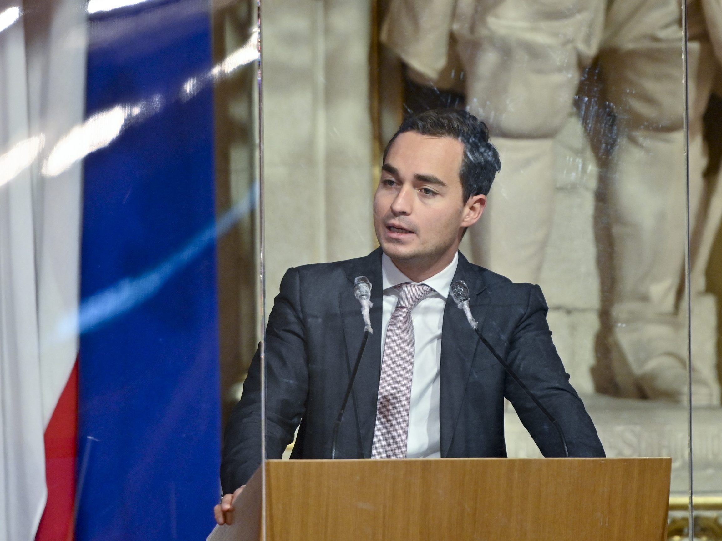 Kleingärten - Forderung nach Aufklärung. Im Bild: Wiens FPÖ-Klubobmann Krauss. Kleingärten - Forderung nach Aufklärung. Im Bild: Wiens FPÖ-Klubobmann Krauss.