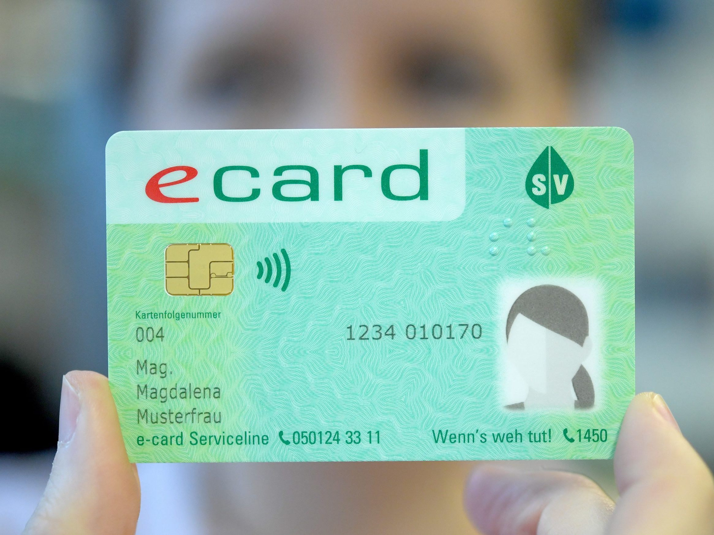 Das Ringen um Fotos auf der E-Card geht weiter.