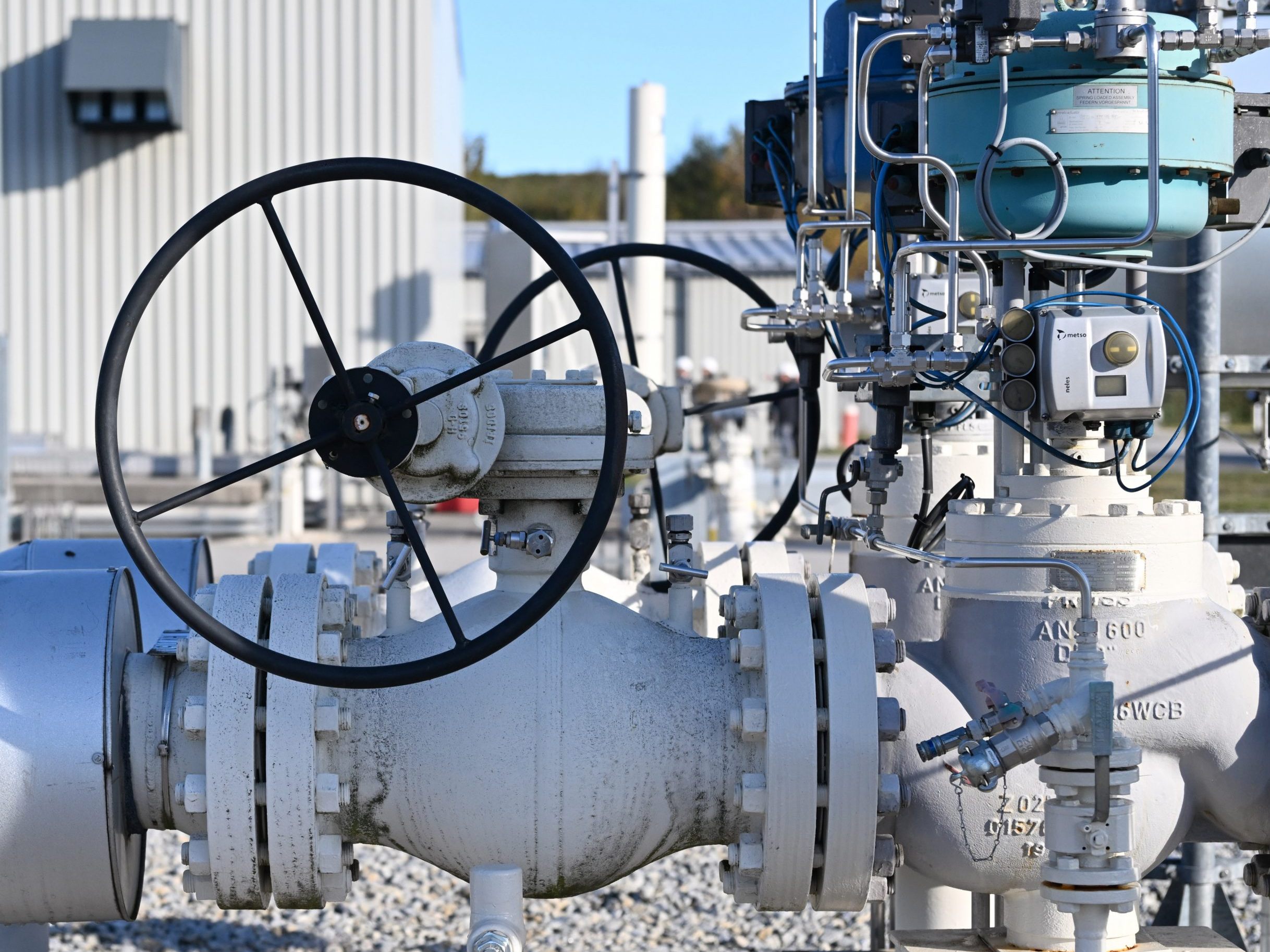 Wirtschaftskammer und IV sehen bei der Gasversorgung akuten Handlungsbedarf.